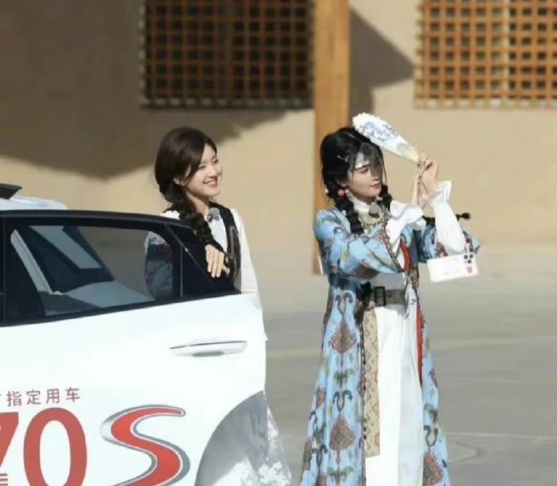 赵露思
